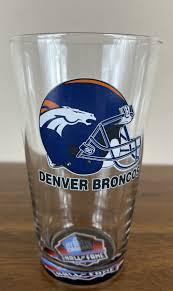 Denver Broncos NFL Pint Size Beer Glass Hall Of Fame Canton ...