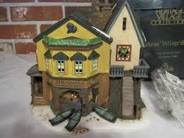 1996 DEPARTMENT 56 DICKENS' VILLAGE SERIES "THE GRAPES INN" 5TH EDITION #5753-4 | eBay Australia