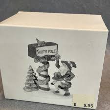 DEPT 56 NORTH POLE ACCESSORY 56081 ~TRIMMING THE NORTH POLE ...
