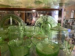 Green Depression Glass Set - Cameo Ballerina pattern - 158 ...