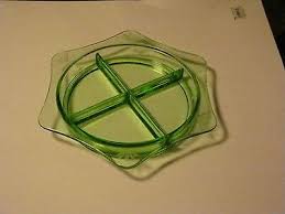 VINTAGE GREEN DEPRESSION GLASS SERVICE PIECE QUARTER ...