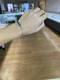 14.73 Carat Total Weight Natural Princess Cut Sapphire Tennis Bracelet For Sale at 1stDibs