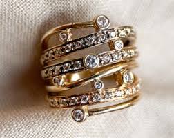 Vintage Diamond Sunburst Halo Wedding Set in 14k Gold, Retro Jewelry From the 1980s - Timeless, Sustainable, @jewelryonrepeat - Etsy