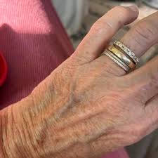 Fishtail Diamond Wedding Band, Solid Gold Full Eternity Ring ...