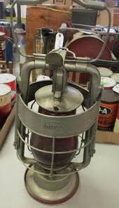 DIETZ LANTERN | Proxibid