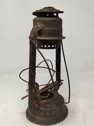 Collectible Iron Lantern By Brand Deitz Kerosene Oil Lantern ...