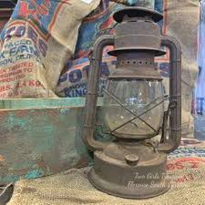 Dietz No2 Oil Lantern – Two Girls Treasure