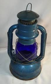 Dietz Number Eight Air Pilot Blue Lantern, 14 Inches Tall