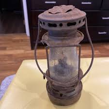 VINTAGE DIETZ Sports SCOUT SKATERS LANTERN H5 GLOBE PAT DATE ...