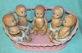 Set of 5 FREUNDLICH? Quintuplets DIONNE QUINTS in Basket Bed ...