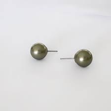 Pearl Stud Earrings - Made in Hawaii