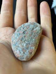 Nova Scotia, Canada : r/whatsthisrock