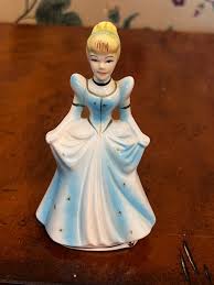 Vintage Wales Walt Disney Ceramic Cinderella 5" | eBay