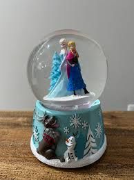 Snow Globe Disney | TikTok