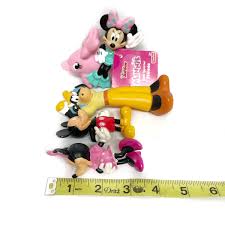 Walt Disney Action Figures, Mickey Mouse, Minnie Mouse ...