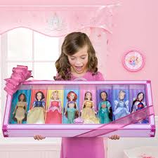 Disney Classic Dolls 2009 Gift Set Belle -