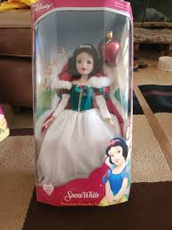 Disney princess porcelain doll brass key collection Snow ...