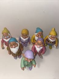 Vintage Snow White and the Seven Dwarfs 7 Drawfs Vinyl ...