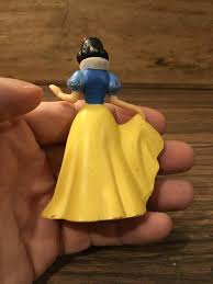 Vintage Disney Large 4 Inch Snow White - SNOW WHITE - Figure PVC Cake Topper Rare Vintage Toy! Fun Vintage Toy! Lot 3 - Etsy
