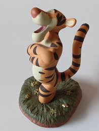 Disney Pooh And Friends Figure You're Huggerific Tigger In Original Box | eBay