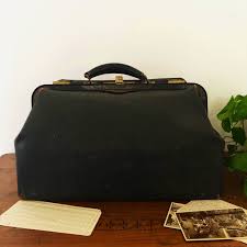 Antique Cowhide Leather Doctor's Bag , Vintage Leather Bag ...