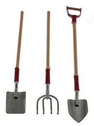 Garden Tools 3pc Set | Mary's Dollhouse Miniature Accessories