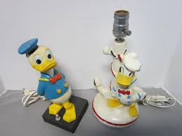Lot - Vintage Disney Donald Duck Lamp & Night Light