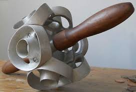 HOUPT DOUGHNUT CUTTERS WHEEL 2 3/4" excellent condition, Professional grade | #422392560