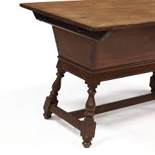 Antique Pine Dough Box Table (Lot 553 - June Gallery ...