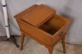 Lift-top end table with turned legs; 55-8028 - R.H. Lee & Co. Auctioneers