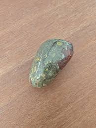 What is this one? : r/whatsthisrock