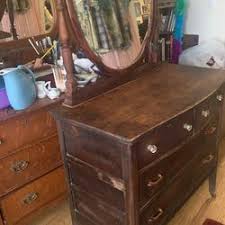Antique Dresser W/Mirror for Sale in Montrose, CA - OfferUp
