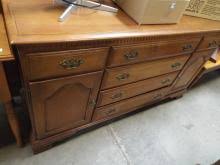 Sold at Auction: Vintage Bassett Furniture Buffet
