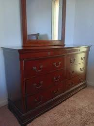 Mahogany Queen Size Bedroom Set for Sale in Toledo, OH - OfferUp