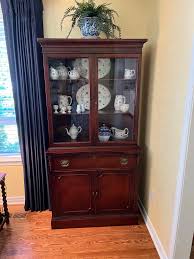 China Cabinet for Sale in Steilacoom, WA - OfferUp