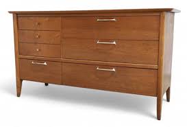 October 15th Mid Century & Antiques Auction 2024-10-15 Auction - 424 Price Results - Regency Auction House in NJ