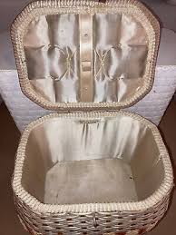 Vintage Singer Footed Sewing Box Basket Floral Tapestry Lid w/Removable Legs | eBay