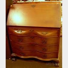 Sold at auction Northwestern Cabinet Co. Chippendale-style ...