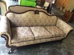 Antique Gooseneck Sofa for Sale in Irmo, SC - OfferUp