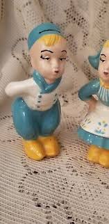Vintage ceramic kissing boy and girl Dutch figures figurines | eBay