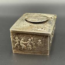 Lot - 800 Silver Singing Bird Music Box