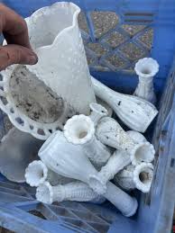 Found on side of the road. : r/glasscollecting