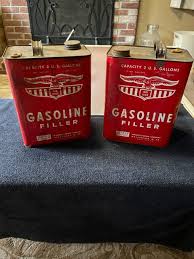 Vintage - Eagle Metal Gasoline Can Gas Filler 2 US Gallon ...