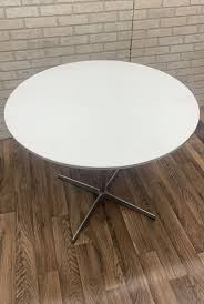 Vintage Mid Century Modern Fritz Hansen Space Cafe Table - Etsy Denmark