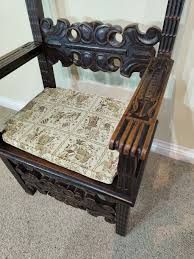 Antique Throne Chair