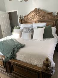 Raymour and Flanigan 4 Piece Bedroom Set