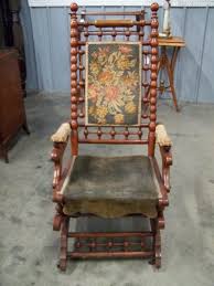 Lot - Antique Victorian Spool Platform Rocker in Original Condition