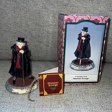 Novelino | Holiday | A Christmas Carol Ebenezer Scrooge ...