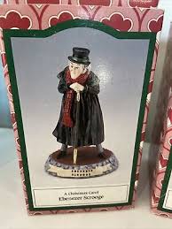 Lot of 2 Novelino Scrooge & Ghost Of Christmas Past A ...
