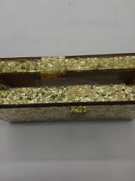 $149 Neiman Marcus Women's Gold Glitter Acrylic Clutch Purse ...